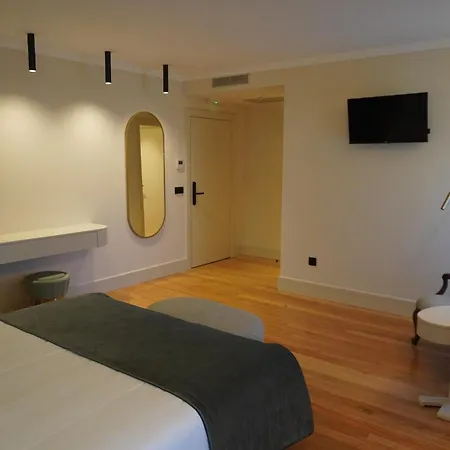 Quinta Solar Fontes Фермерский дом